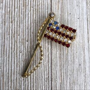 Vintage Rhinestone American Flag Pin
